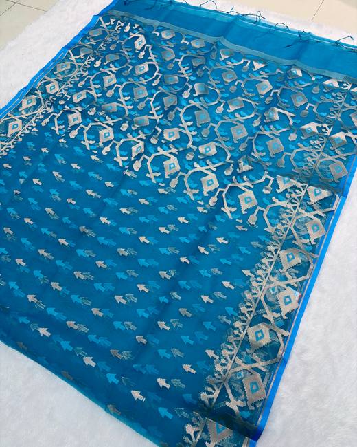 Soft Muslin Silk Jamdani Saree in Teal with Gold