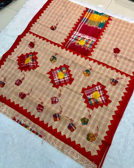 Applique Patchwork Bengal Tant Saree in Ivory with Red
