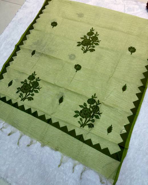 Applique Floral Bengal Tant Saree in Pistachio with Green