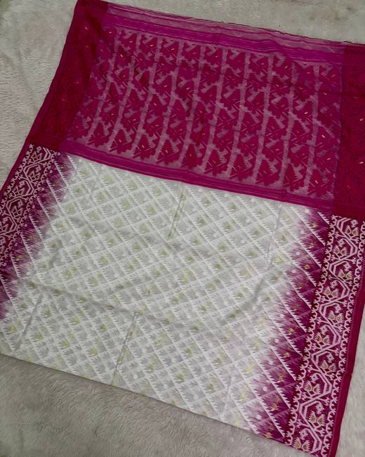 Soft Dhakai Jamdani Saree with Ikkat Border in Magenta with White