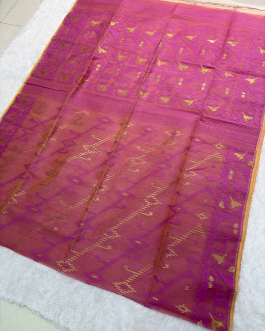 Koraat Work Dhakai Jamdani Saree in Rani with Gold