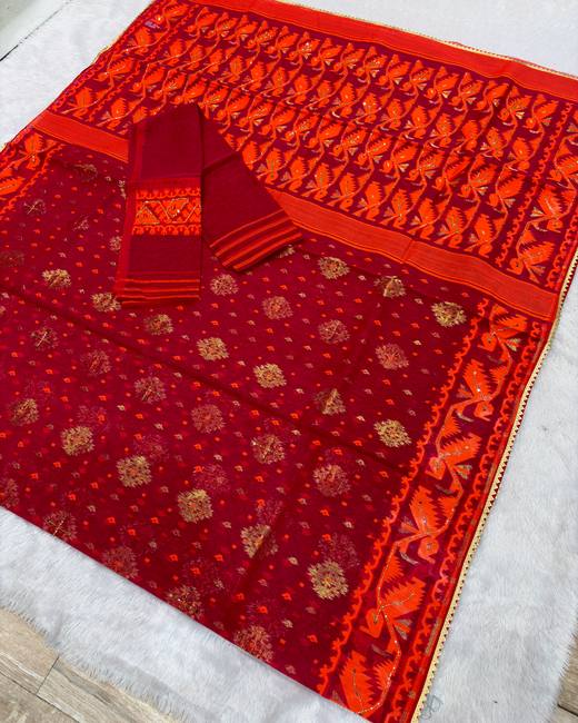 Hand Katdana Dhakai Jamdani Saree in Red with Gold