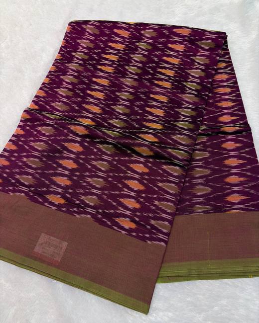 Pochampally Ikkat Handwoven Cotton Saree in Purple with Olive