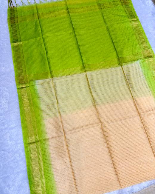 Mangalgiri Checks Bhagalpuri Tassar Saree in Green with Peach