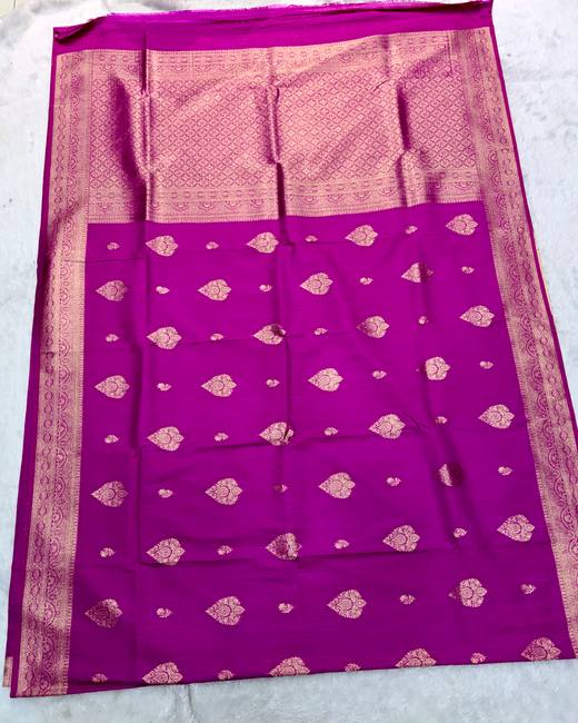Khaddi Tassar Silk Saree with Banarasi Butas in Magenta with Gold