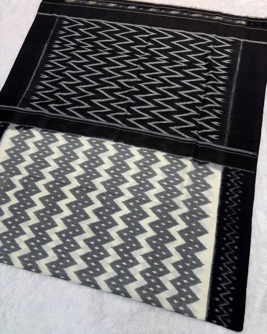 Pochampally Ikkat Handwoven Cotton Saree in Black with Ivory