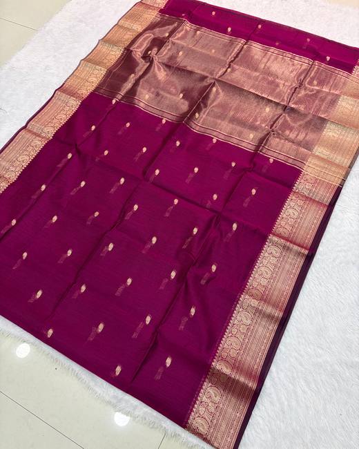 Maheshwari Silk Saree with All-Over Buttis in Magenta with Gold